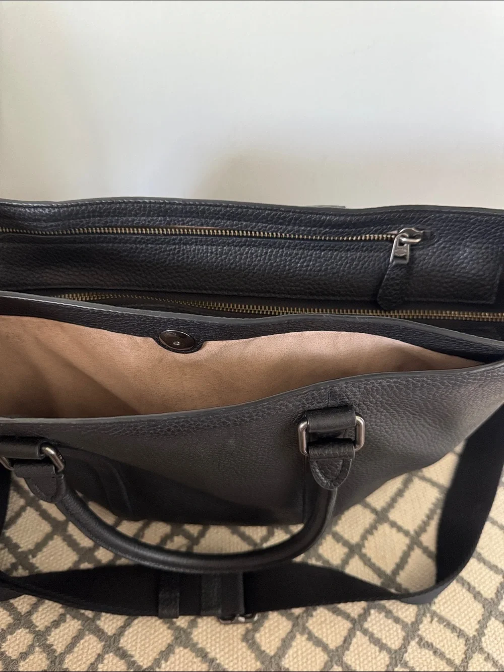 EUC COACH Metropolitan Tote